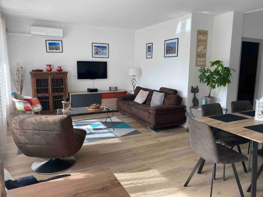 Appartement Le Chasseur Alpin à Albertville Extérieur photo